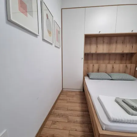 Lovely 1-bedroom Unit With Free Parking Skopje