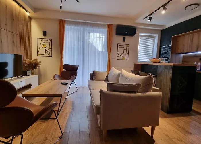 Lovely 1-bedroom Unit With Free Parking *