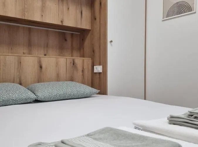 Lovely 1-bedroom Unit With Free Parking Skopje