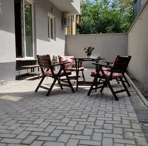 Apartment Lovely 1-bedroom Unit With Free Parking *