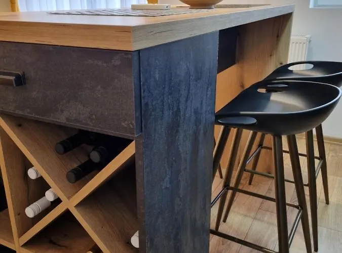 Lovely 1-bedroom Unit With Free Parking Appartement